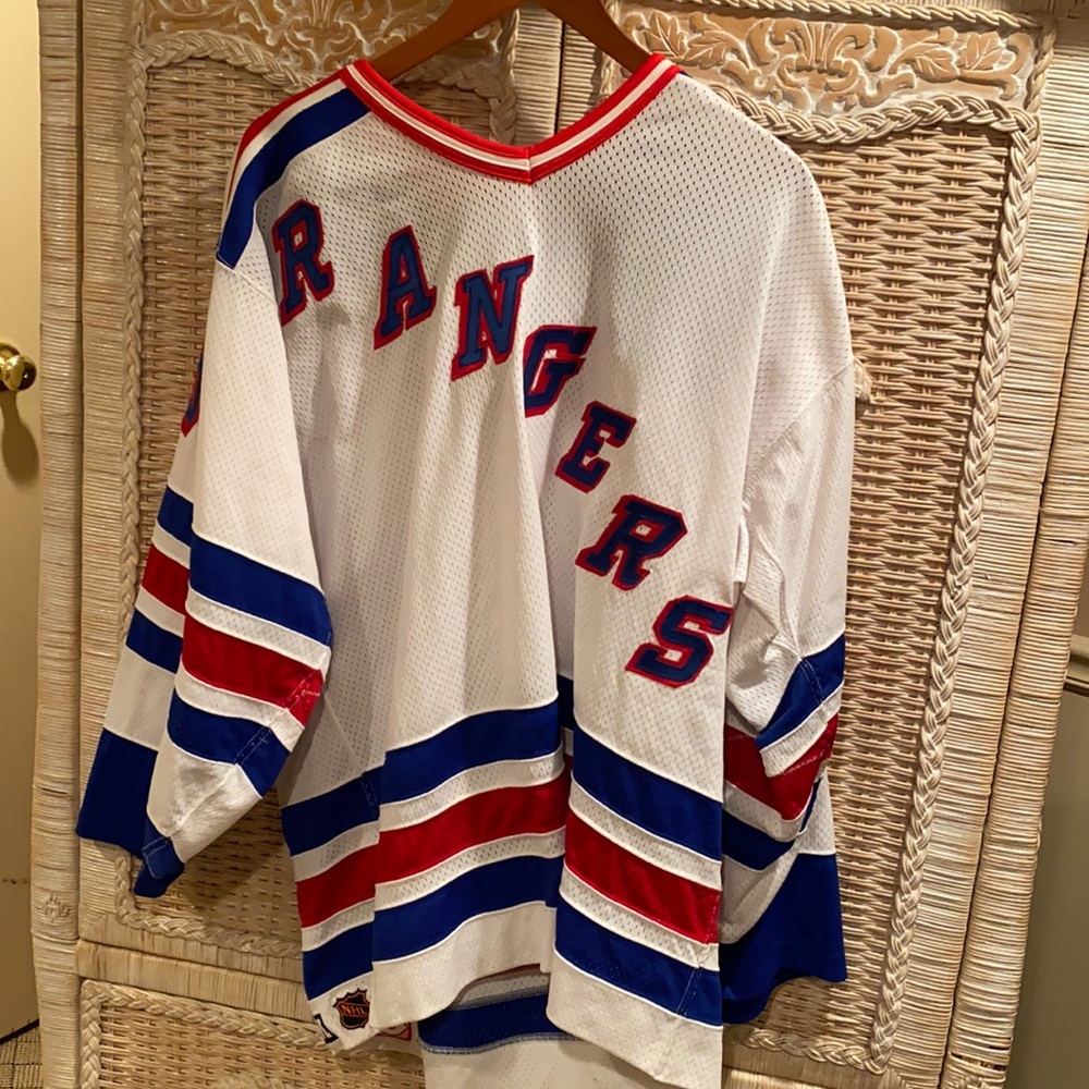 COPY - Wayne Gretzky Rangers Jersey